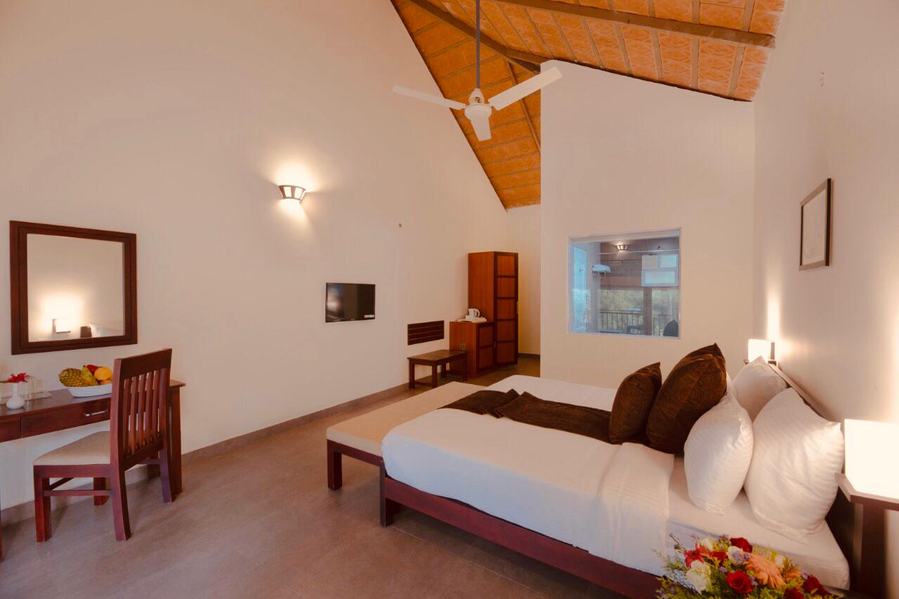 Guest room interior – Abad Brookside Lakkidi, Wayanad