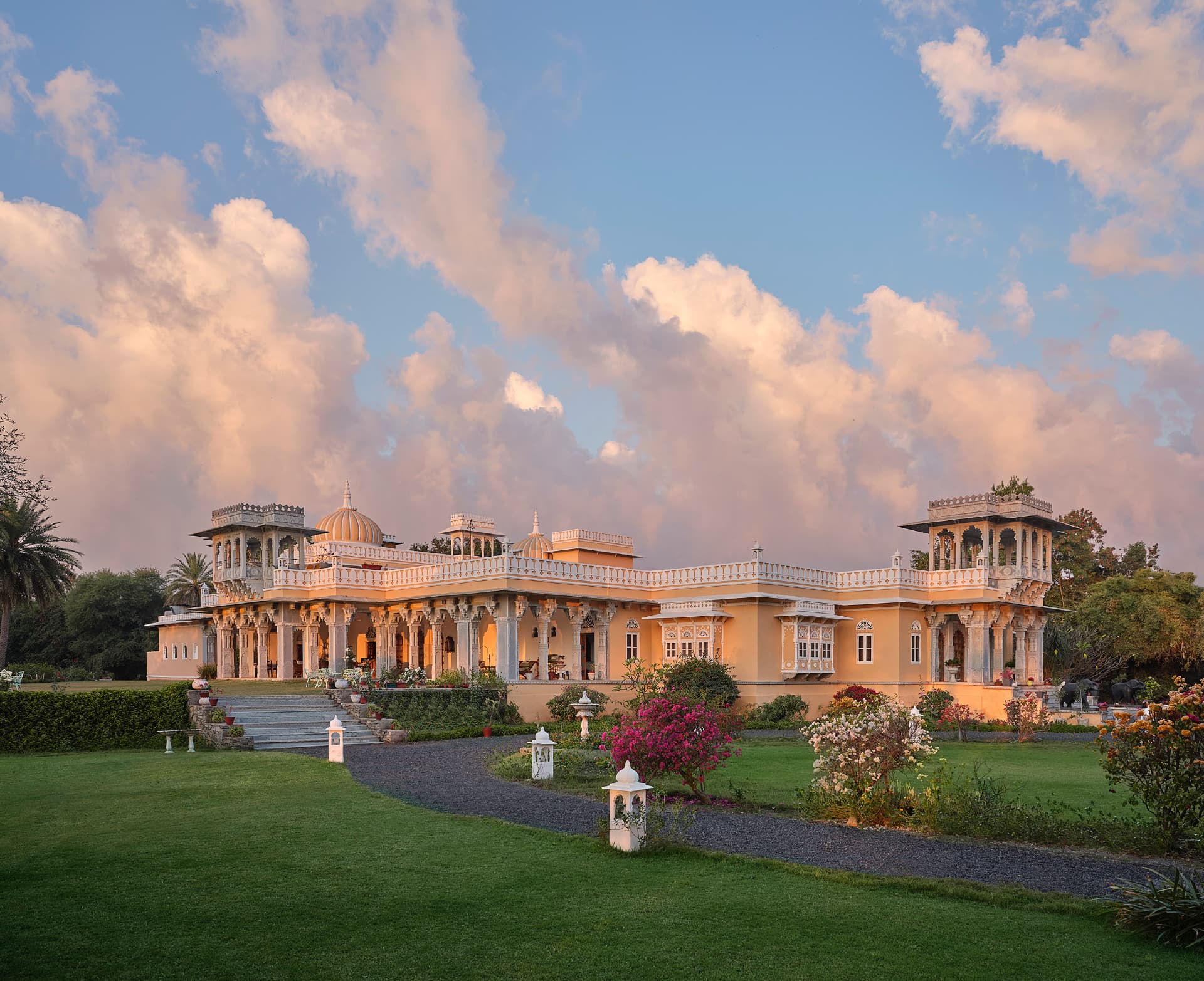Golden Hour on the Lawns